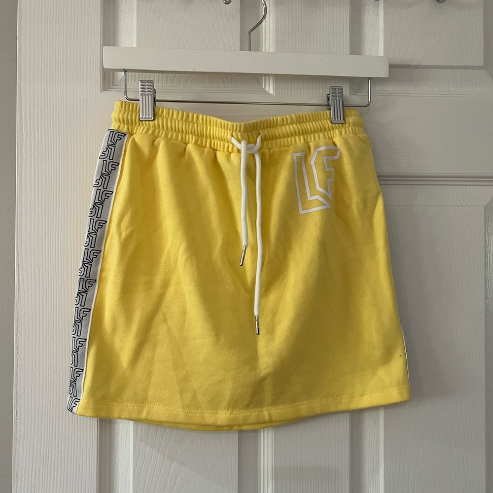 LF skirt